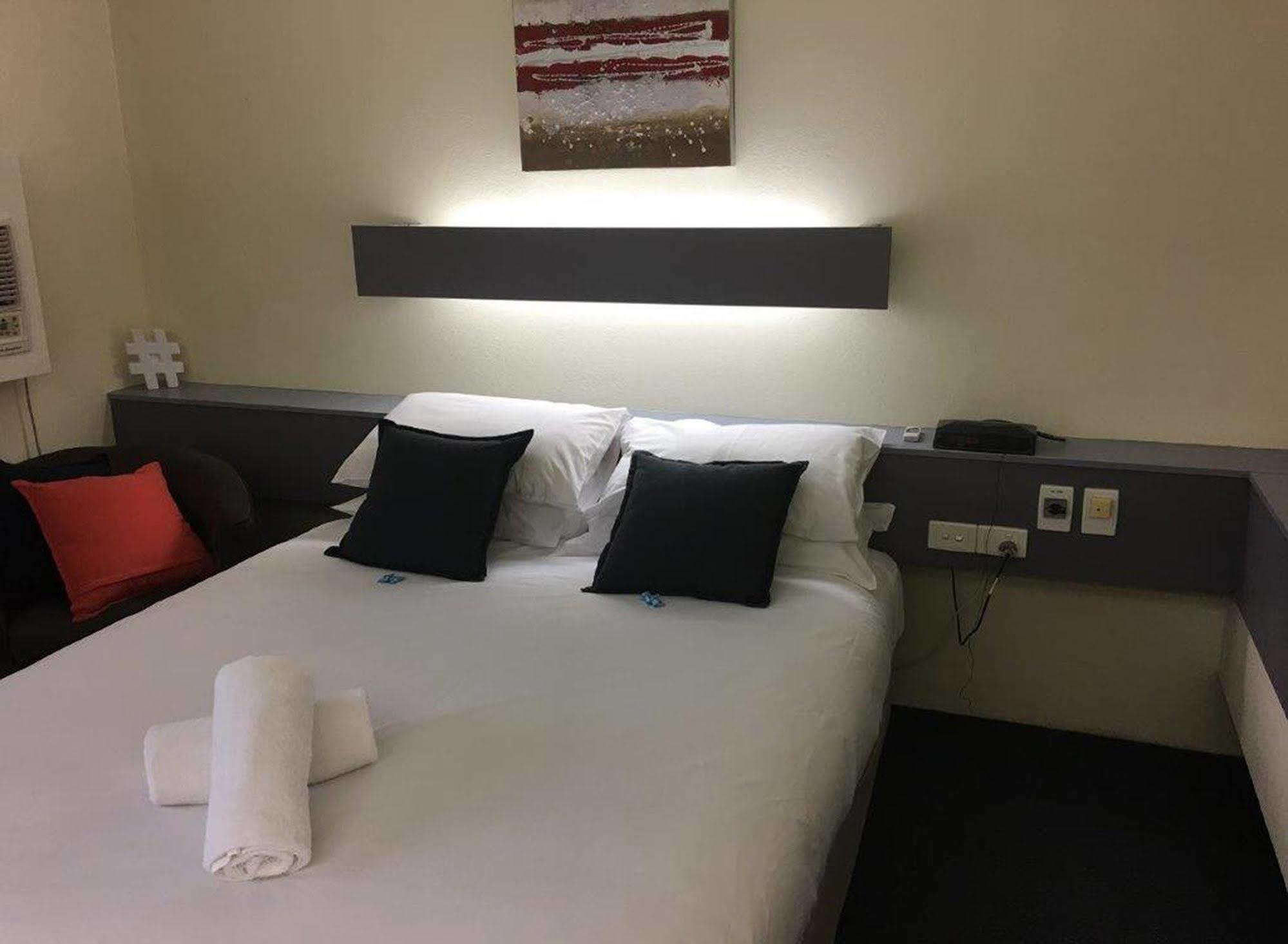 Official Motel